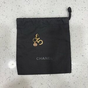 Chanel Beauty Black Pouch with Gift